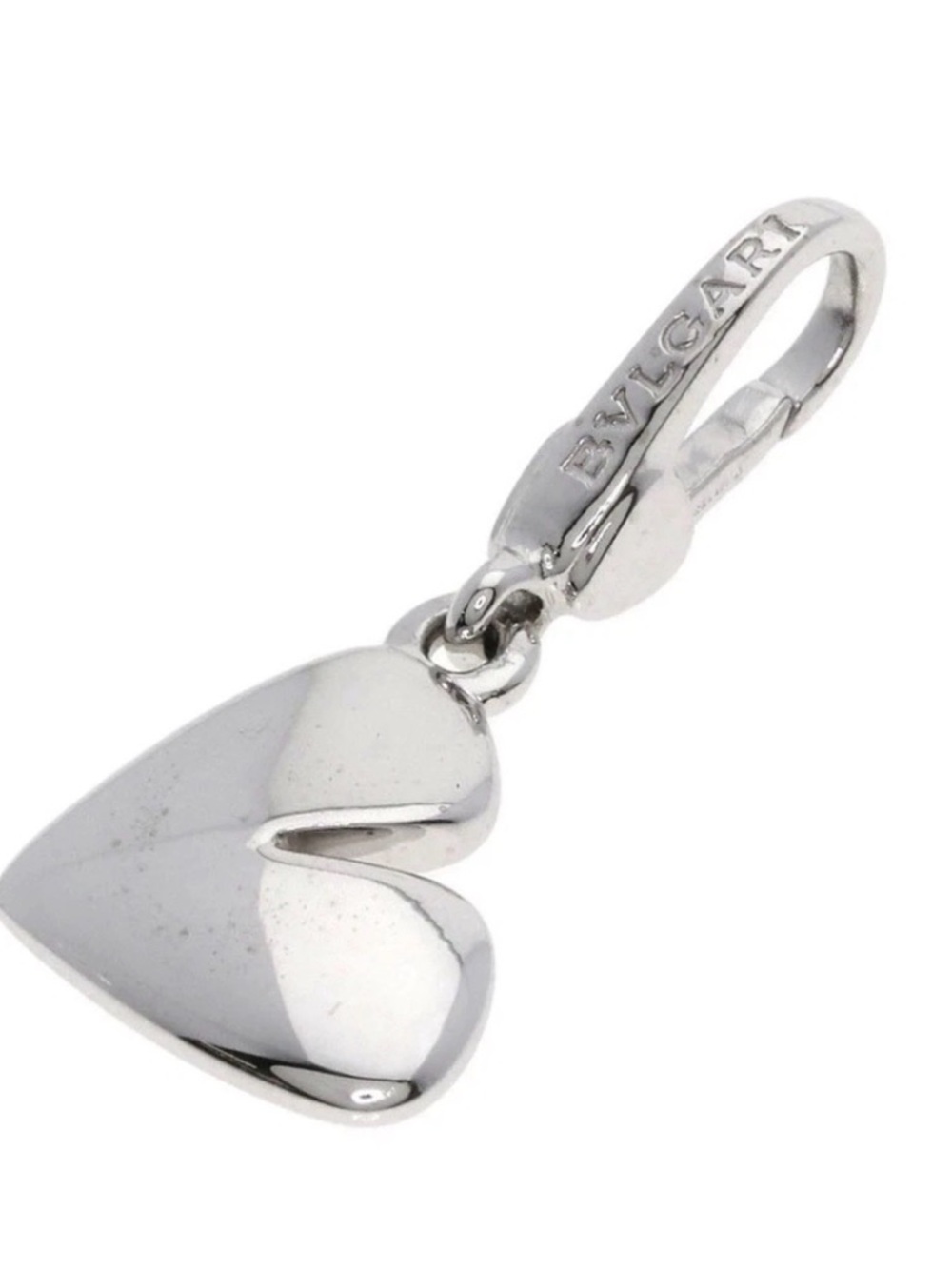 Authentic Bvlgari 18K White Gold Heart Charm Pendant Clip - Pre owned.
